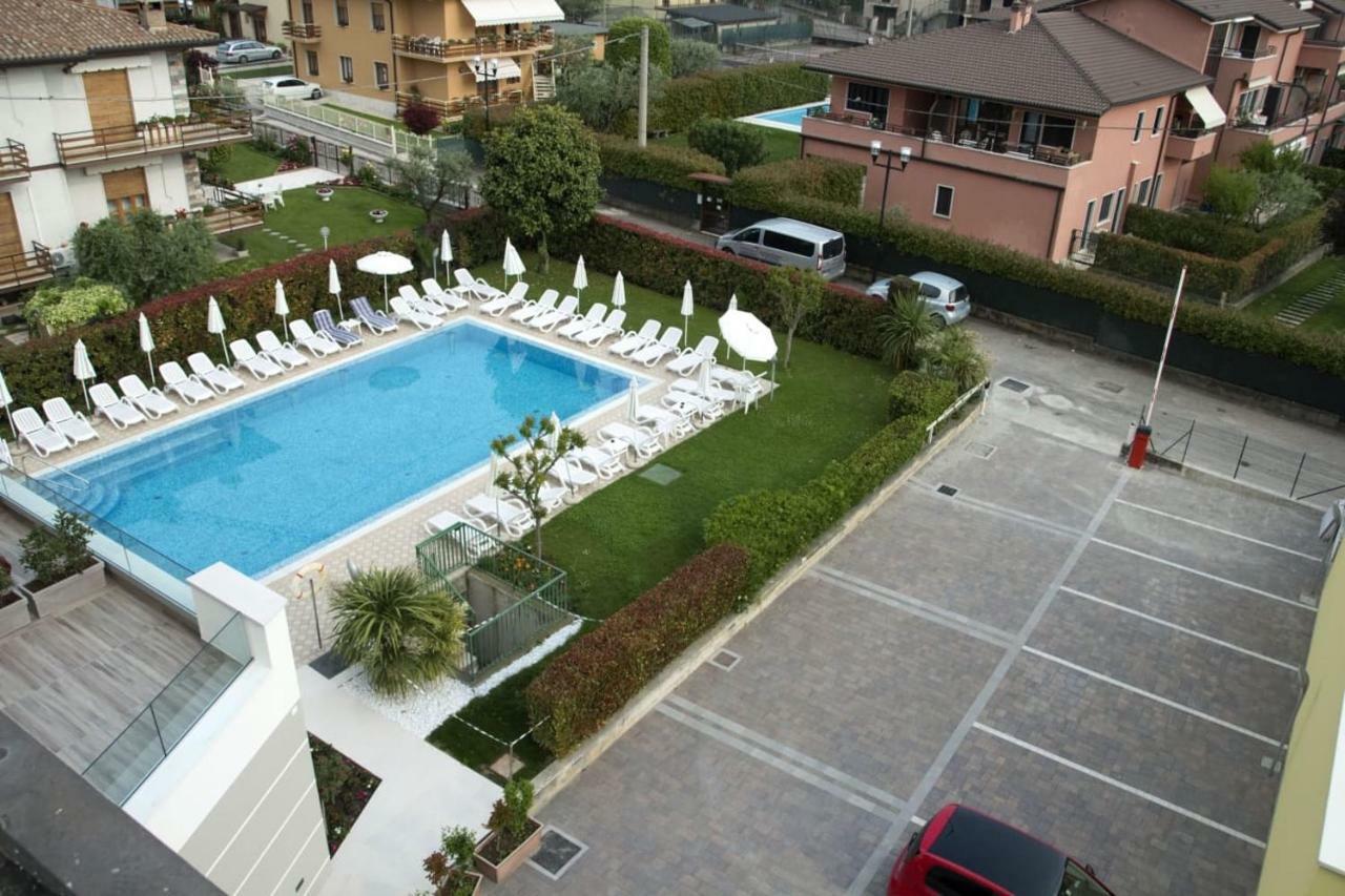 Hotel Paradiso Бардолино Экстерьер фото
